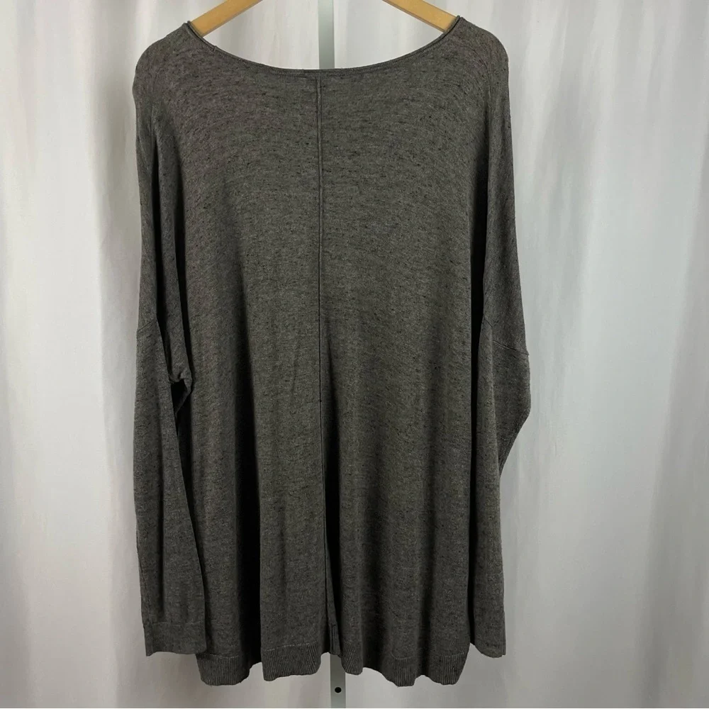 CAbi medium sweater
